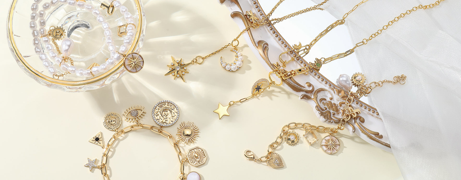 Moon and Star Jewelry in Gold | Moon and Star Necklace | Moon and Star Earrings | Moon and Star Charm Bracelet | Selenichast
