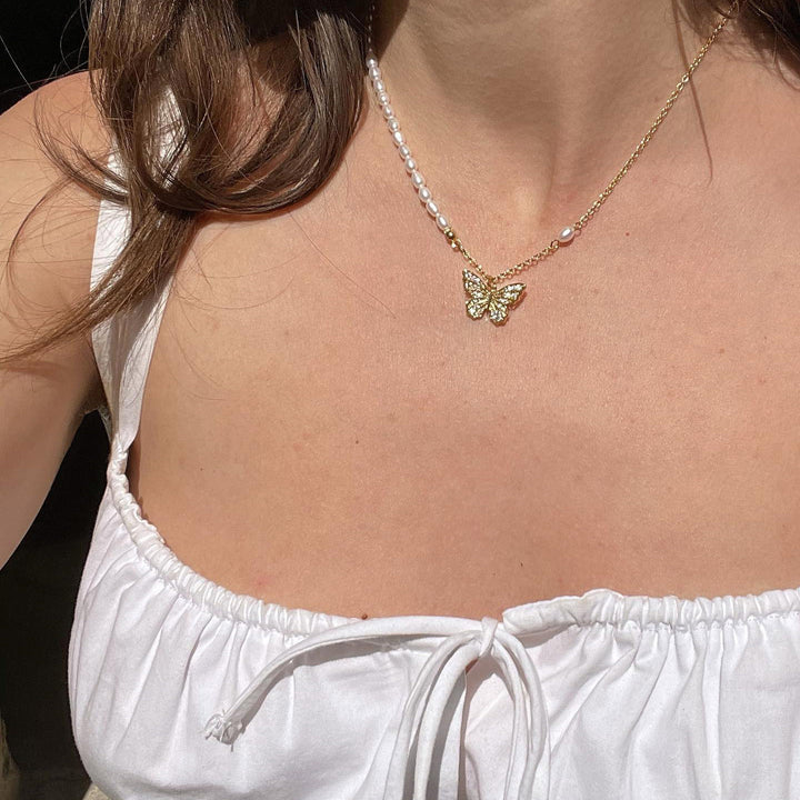 Butterfly Pearl Mismatch Necklace