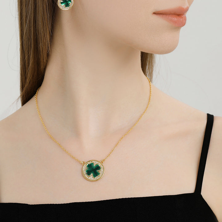 Four leaf Clover Coin Pendant Necklace