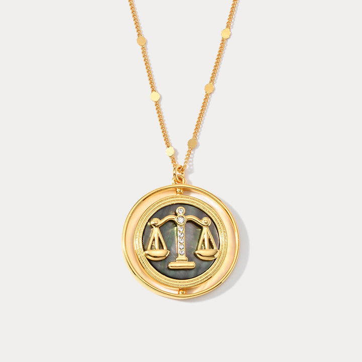 Collar del zodiaco dorado