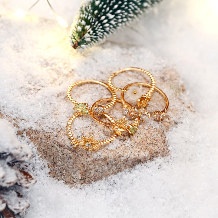 Flower Ring Set Gold
