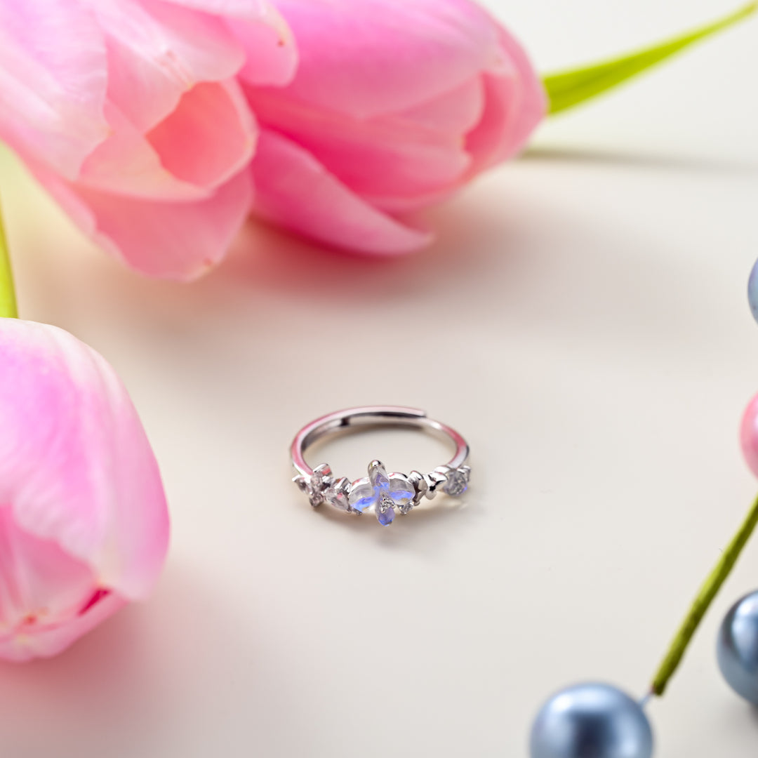 Selenichast Flower Silver Ring