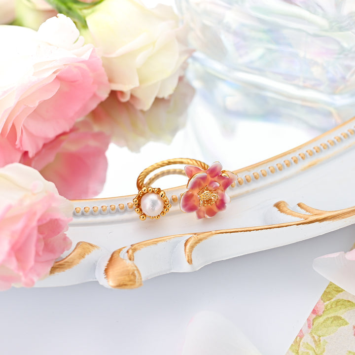 Selenichast Flower Pearl Enamel Ring