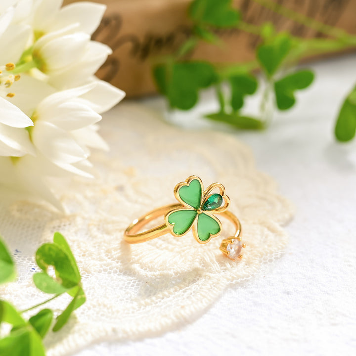 Dainty Four Leaf Clover Ring