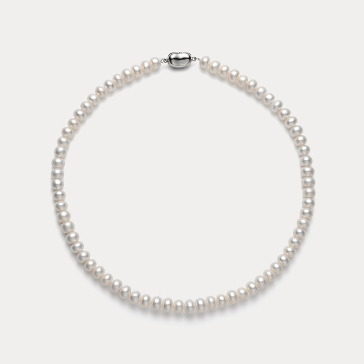Classic Pearl Necklace
