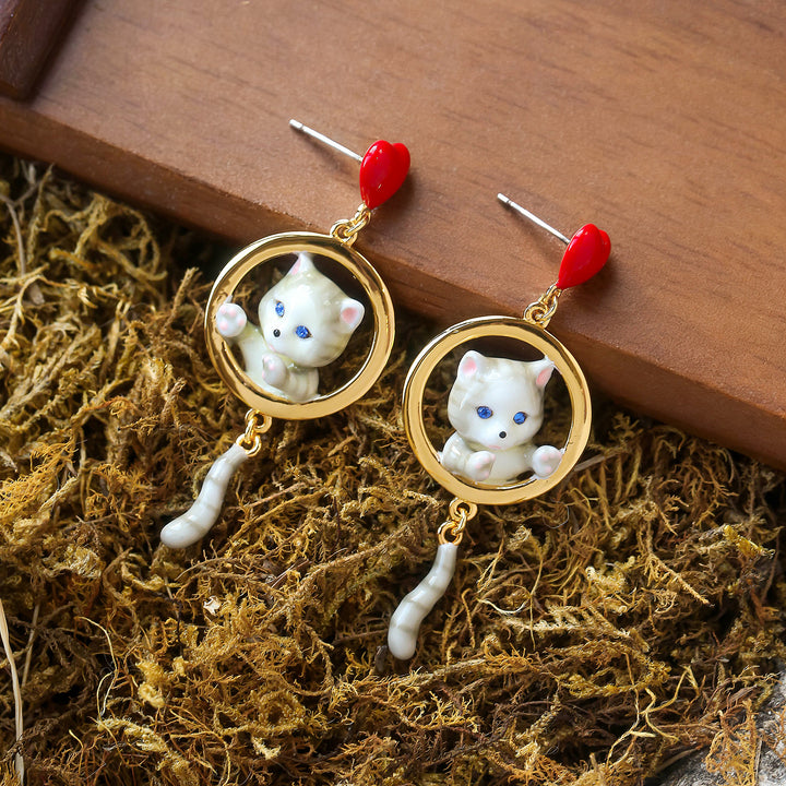 Pendientes americanos de gatos Shorthair