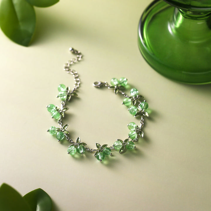 Dainty Gooseberry Bracelet