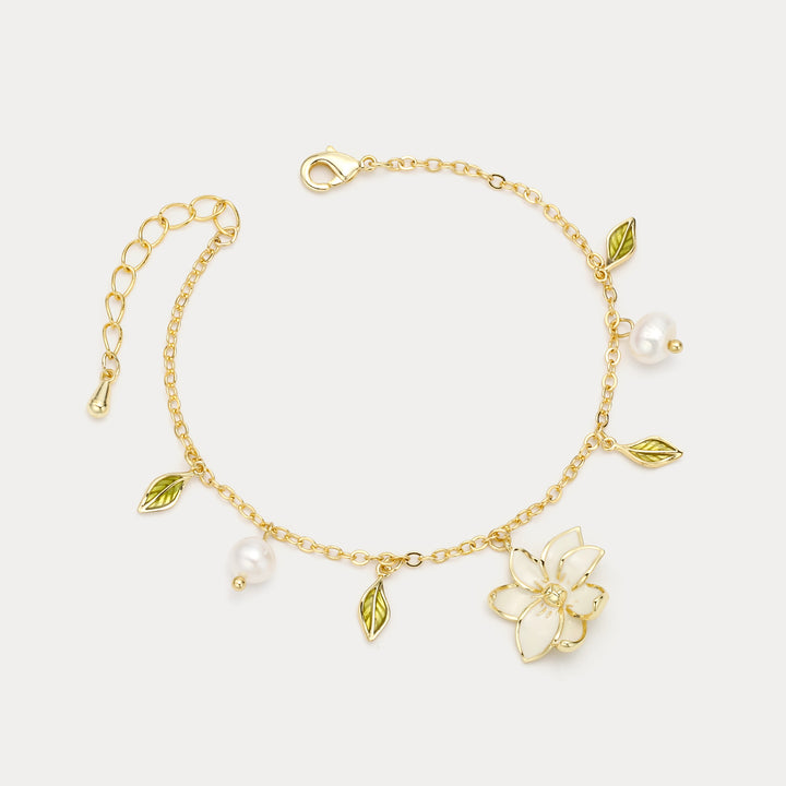 Gardenia Pearl Charm Bracelet