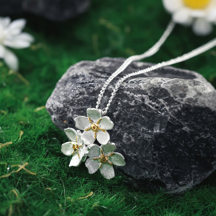Selenichast Forget-Me-Not Flowers Gold Necklace