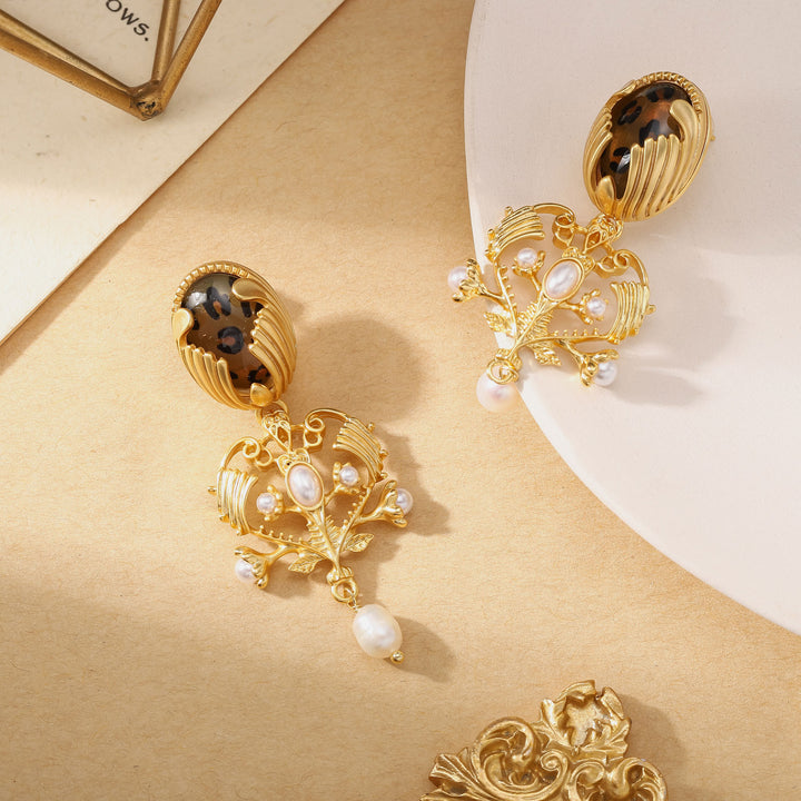 Baroque Chandelier Pearl Leopard Print Egg Earrings