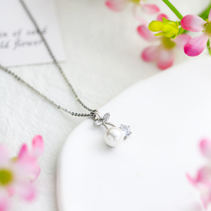 Cherry Pearl Necklace