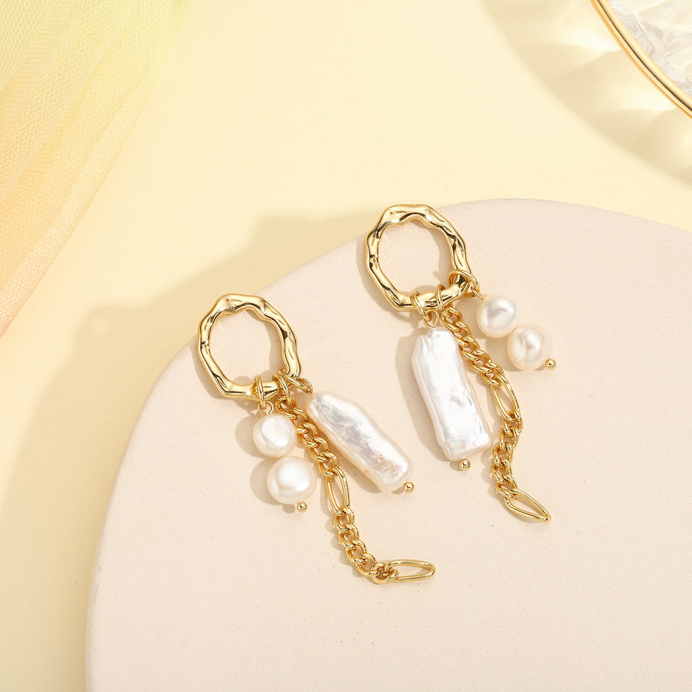 Freshwater Pearl Dangle Earrings