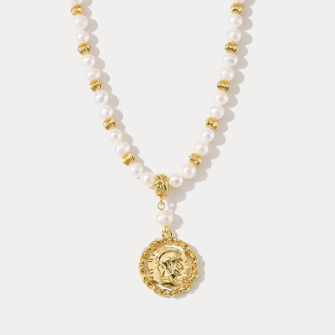Selenichast Portrait Pearl Necklace