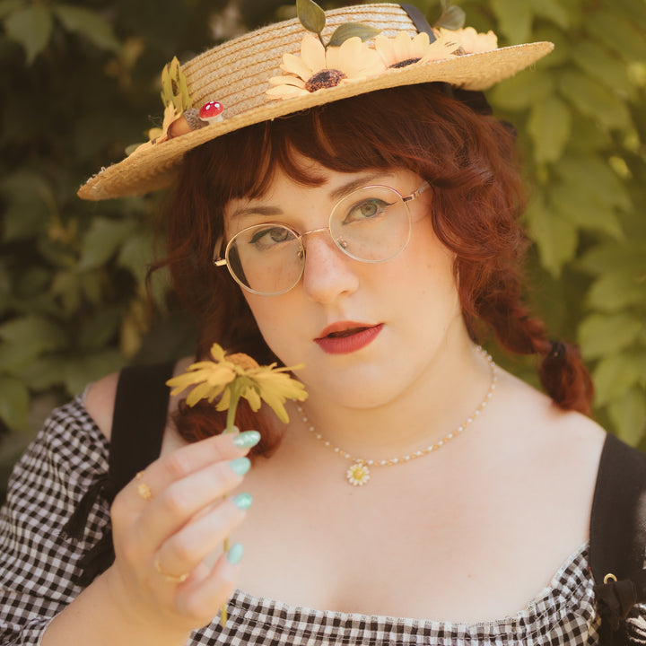 Daisy Pearl Necklace