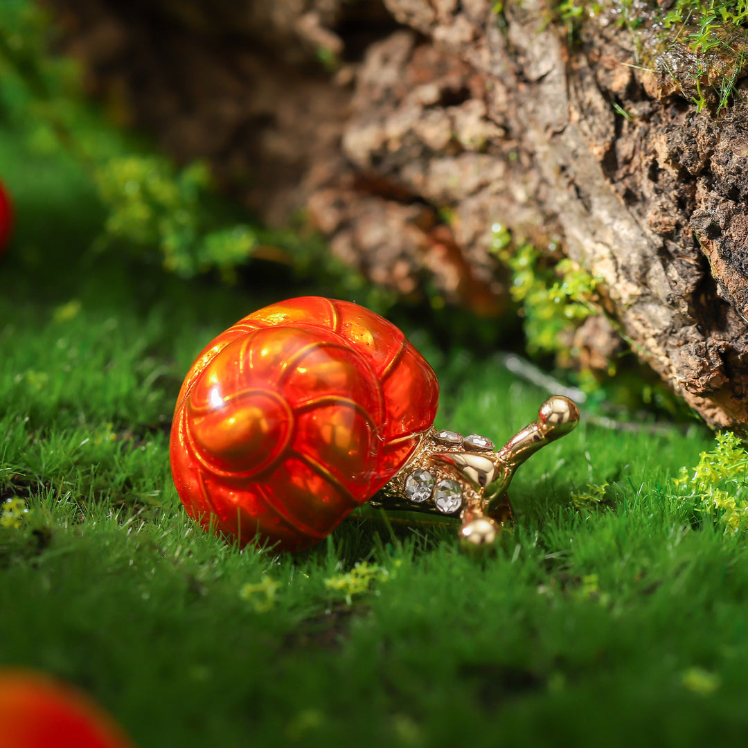 Vintage Snail Enamel Brooch