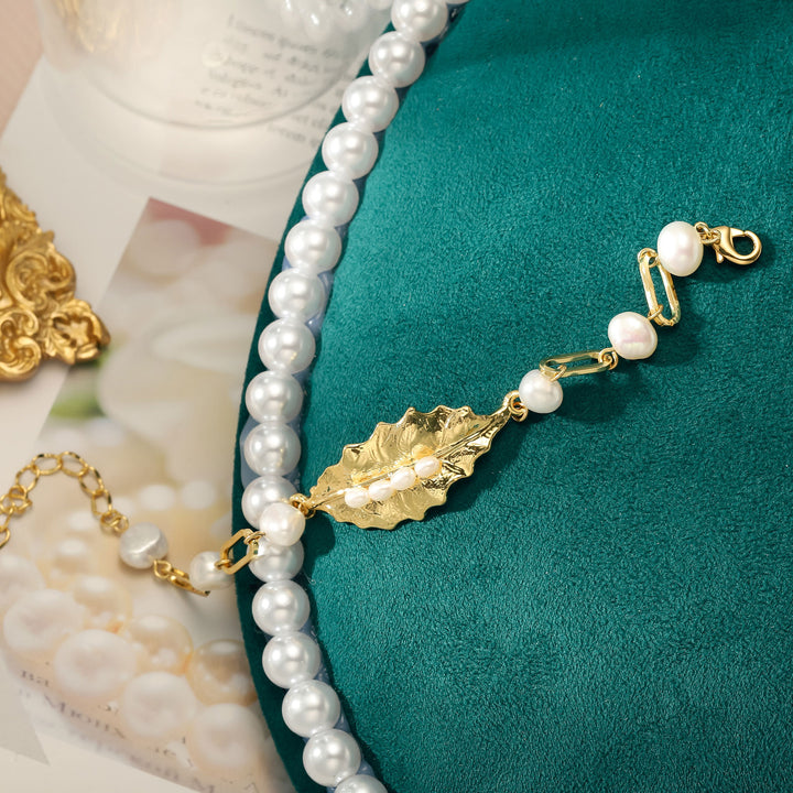 Holly Leaf Baroque Pearl Bracelet