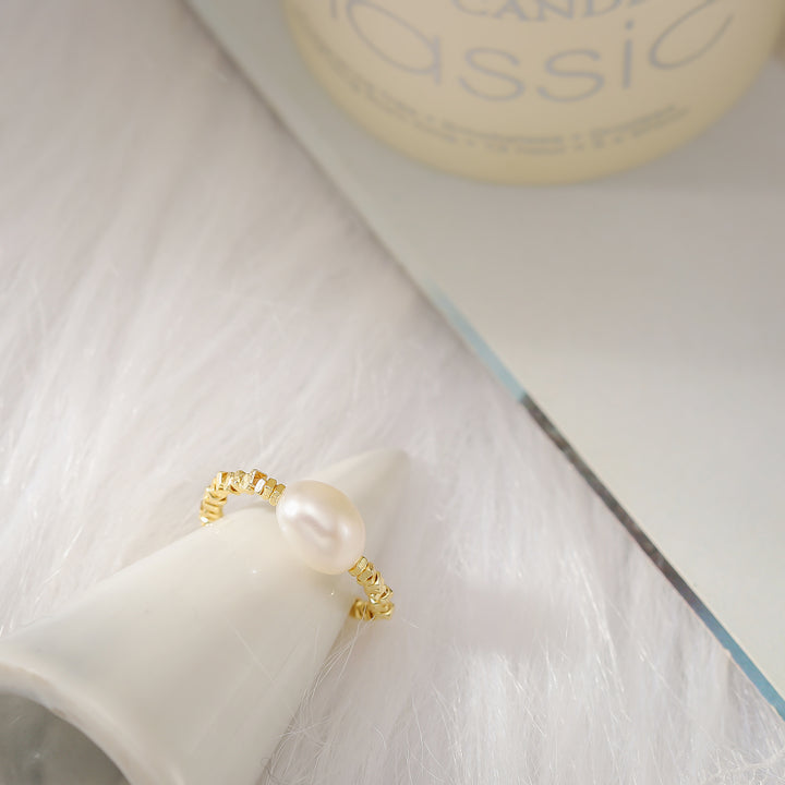 Anello di perle d'oro