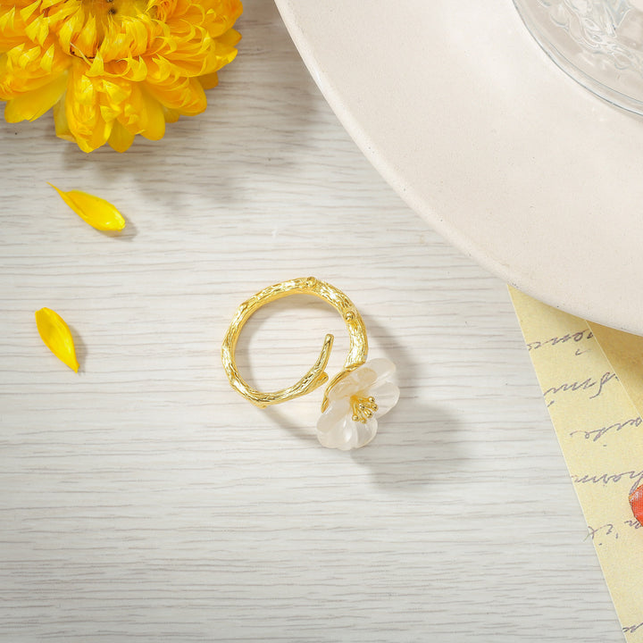 Selenichast Flower In the Rain 18k Gold Ring