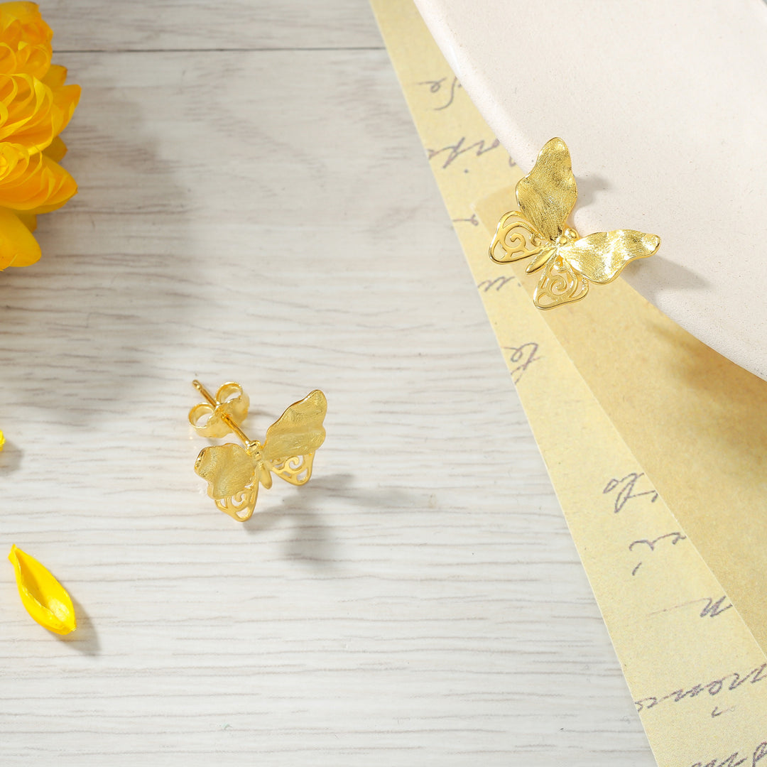 Selenichast Hollow Butterfly Gold Stud Earrings
