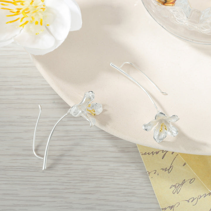 Freesia 18K Gold Earrings