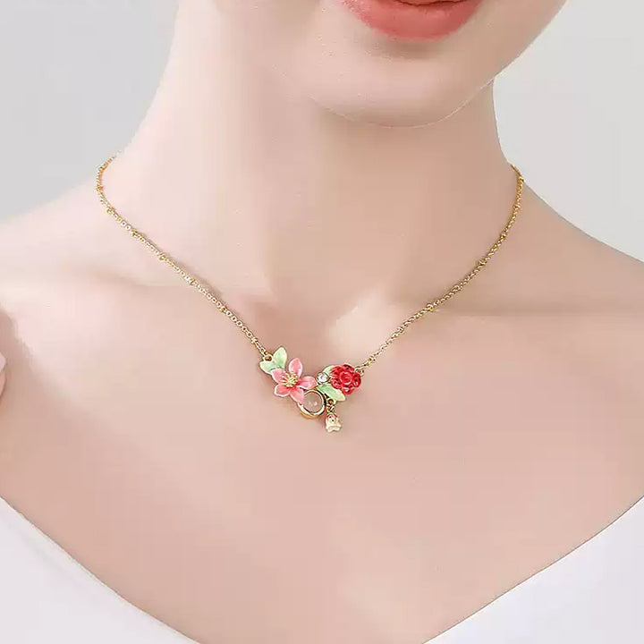 Selenichast Tropical Flower Necklace