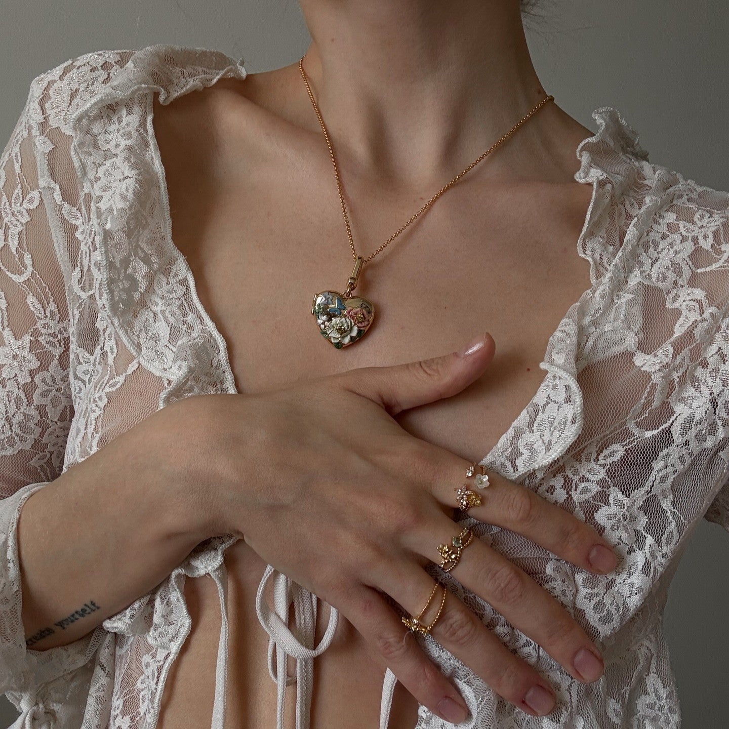 Flower Heart Shaped Locket Necklace