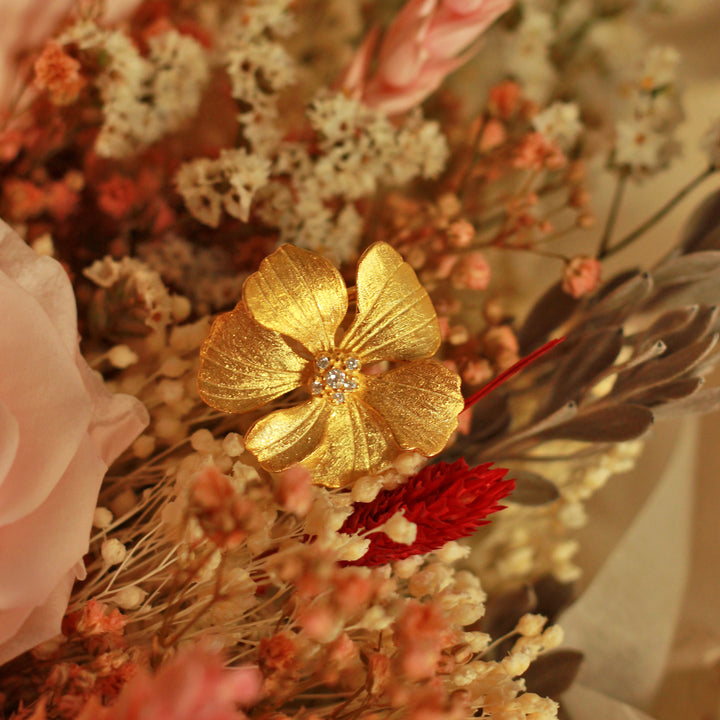 Golden Peony Sparkly Ring