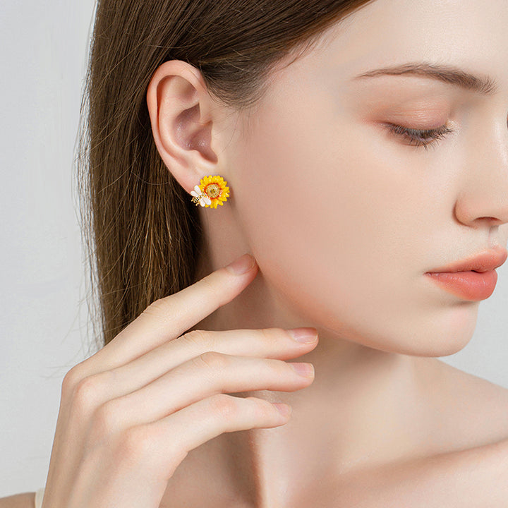 Sunflower & Bee Stud Chic Earrings