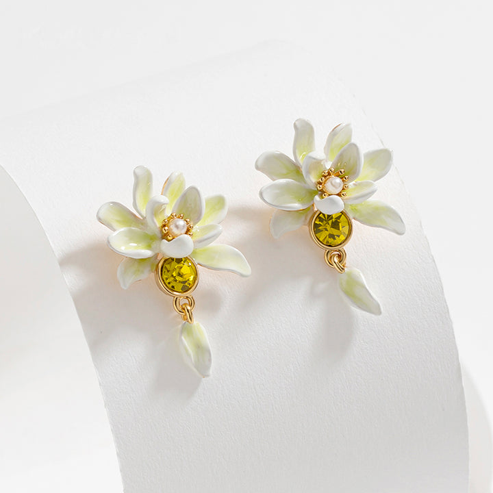 Gardenia Diamond Earrings