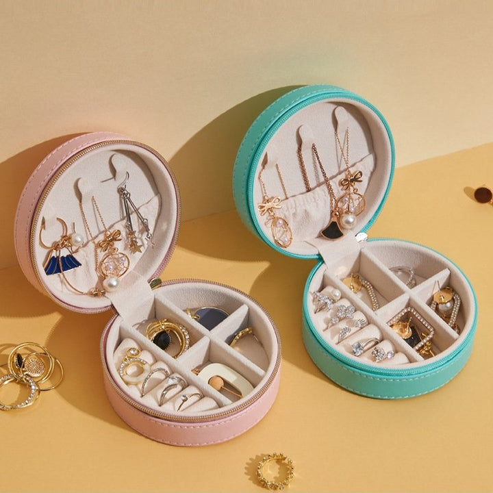 Selenichast Deluxe Jewelry Case