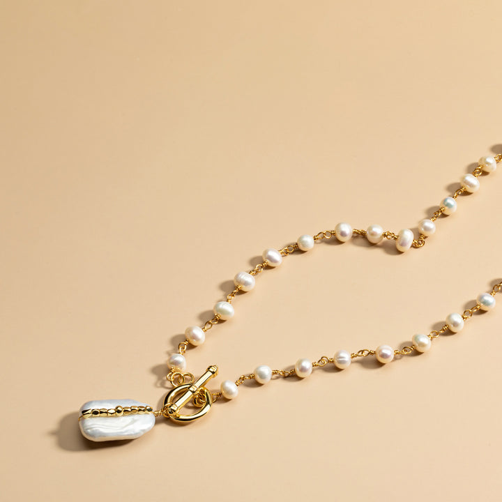 vintage baroque pearl necklace