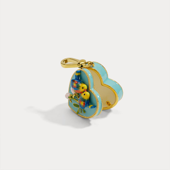 Chic Memorial Box Pendant