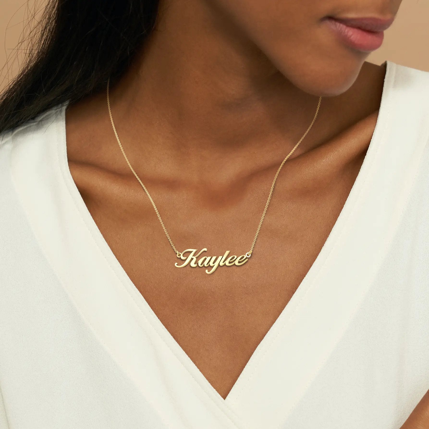 Aria Name Gold Necklace