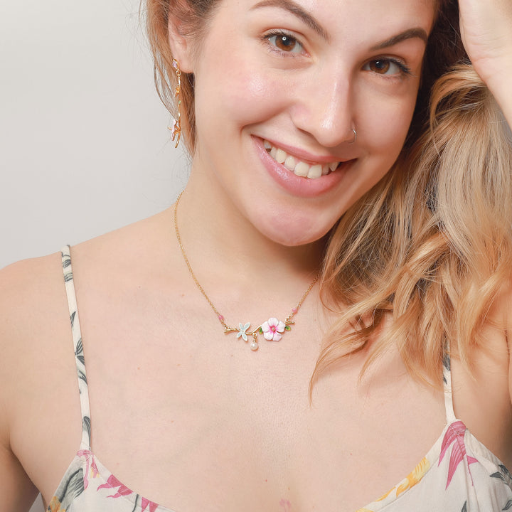 hibiscus pearl necklace