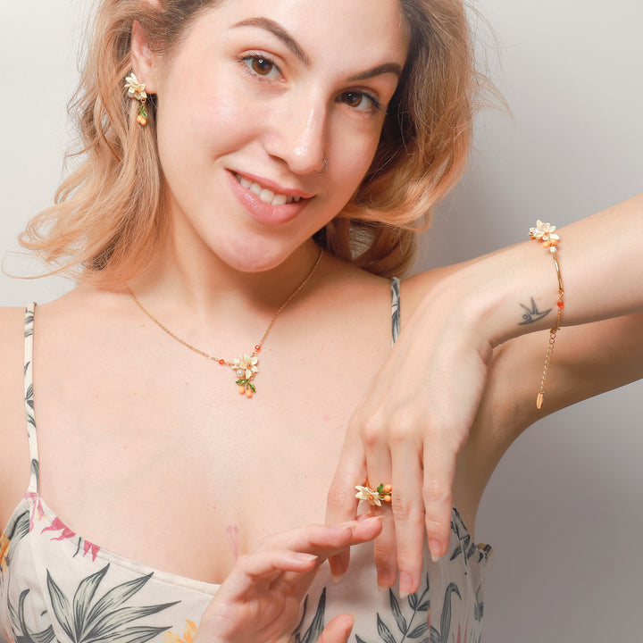 orange blossom chain necklace