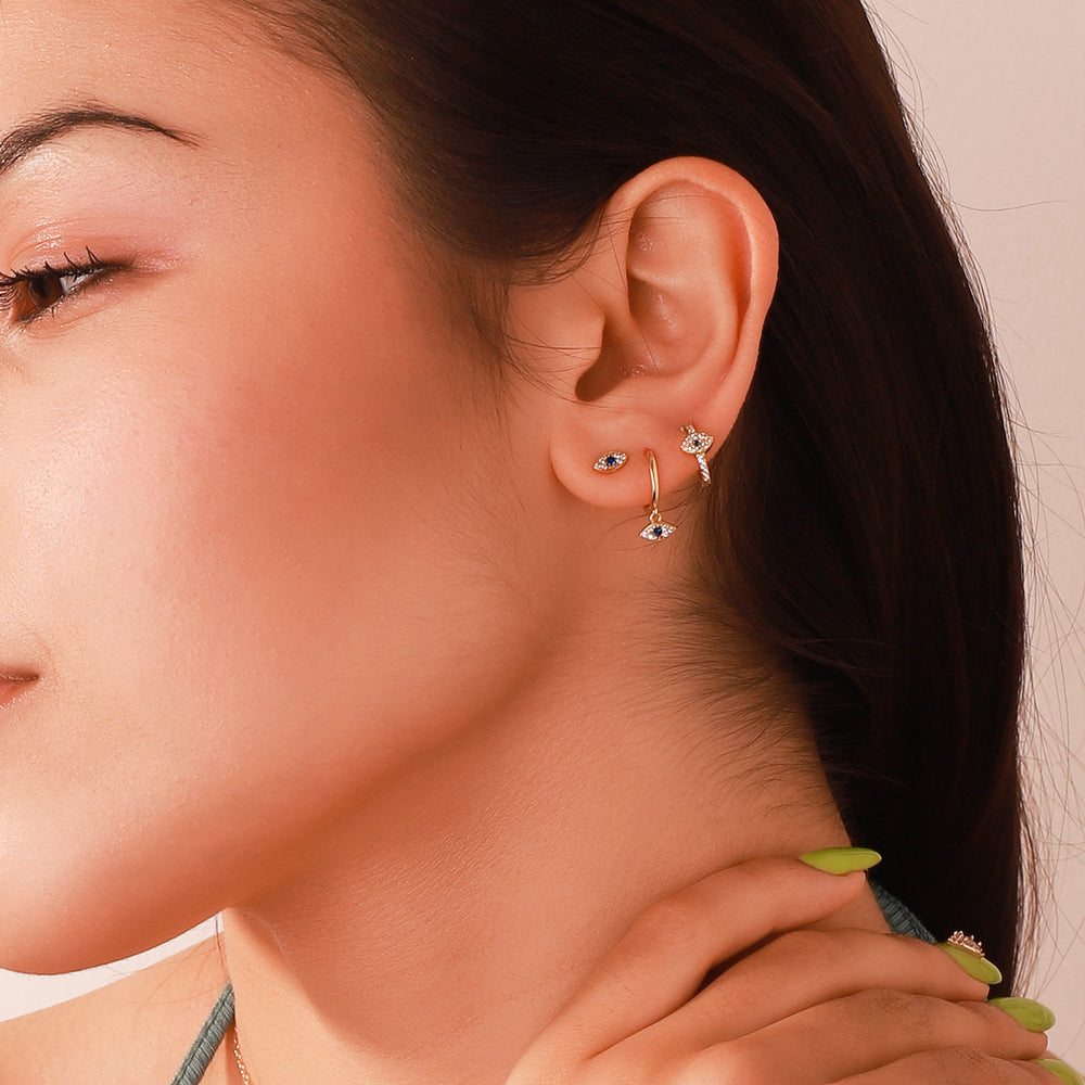 Selenichast sapphire eyes diamond stud earrings