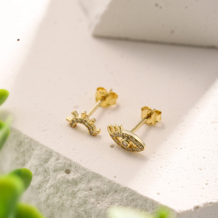 Selenichast sapphire eyes diamond stud earrings