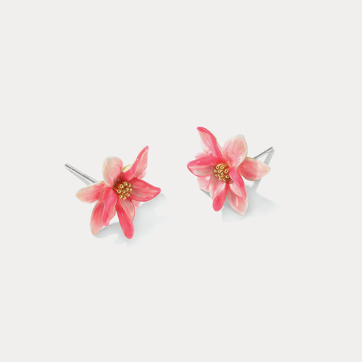 magnolia gold earrings