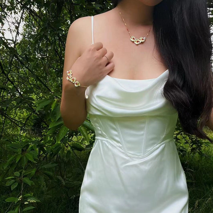 phalaenopsis bracelet and necklace
