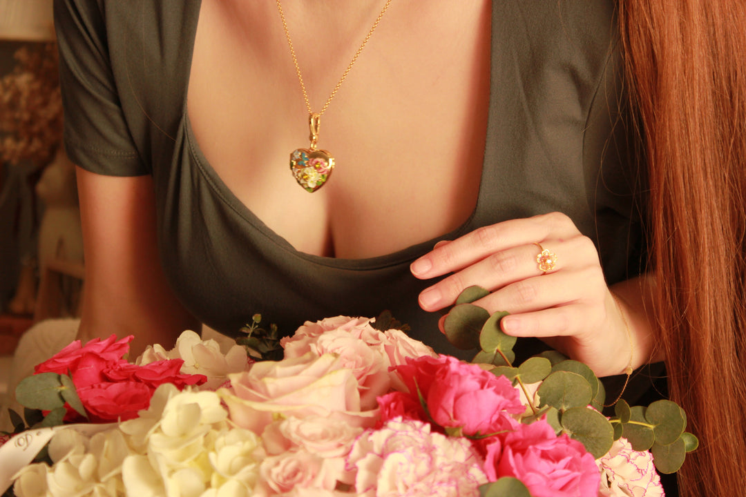18K Gold Jewelry: What It Is and Does Gold Electroplate Tarnish?