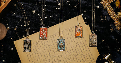 How to Choose the Best Tarot Card Necklace For You