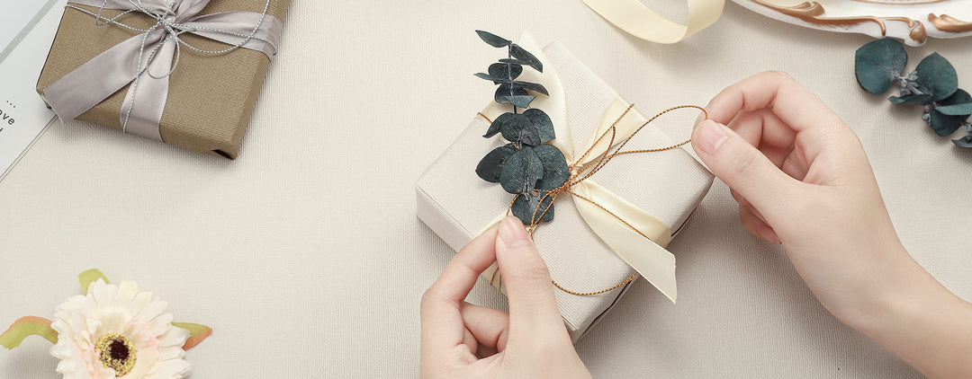 Gift Box & Gift Wrapping