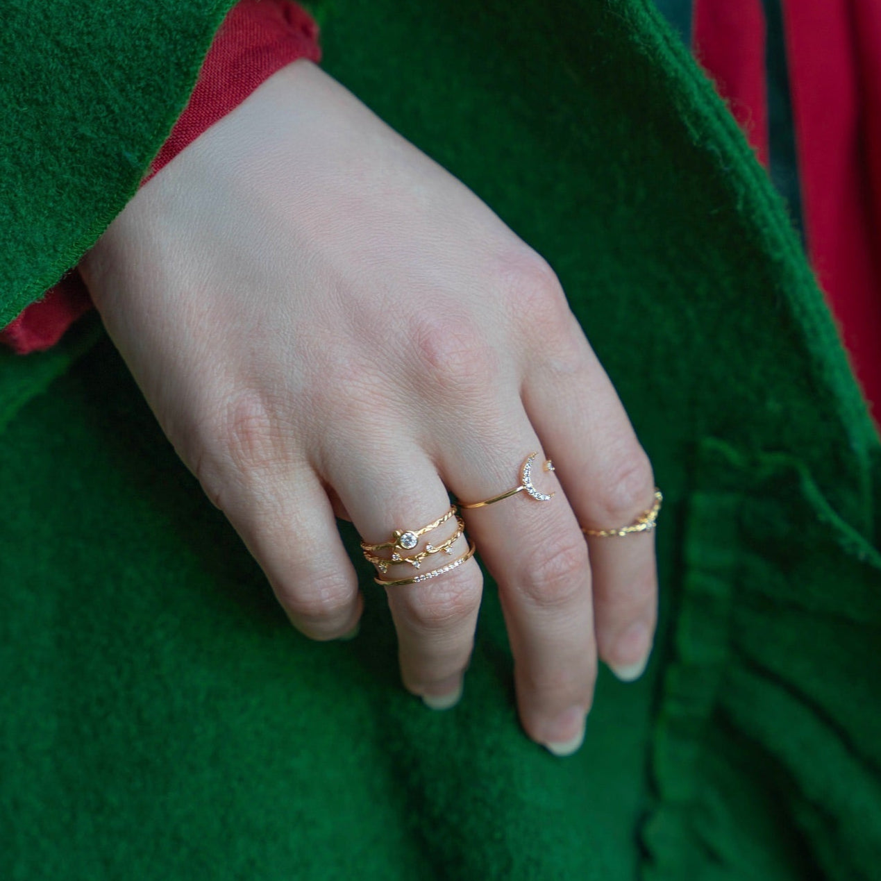 Selenichast Star Ring