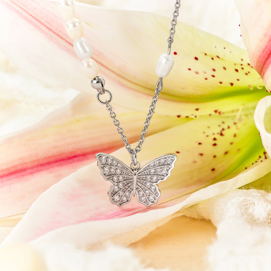 Collana a farfalla