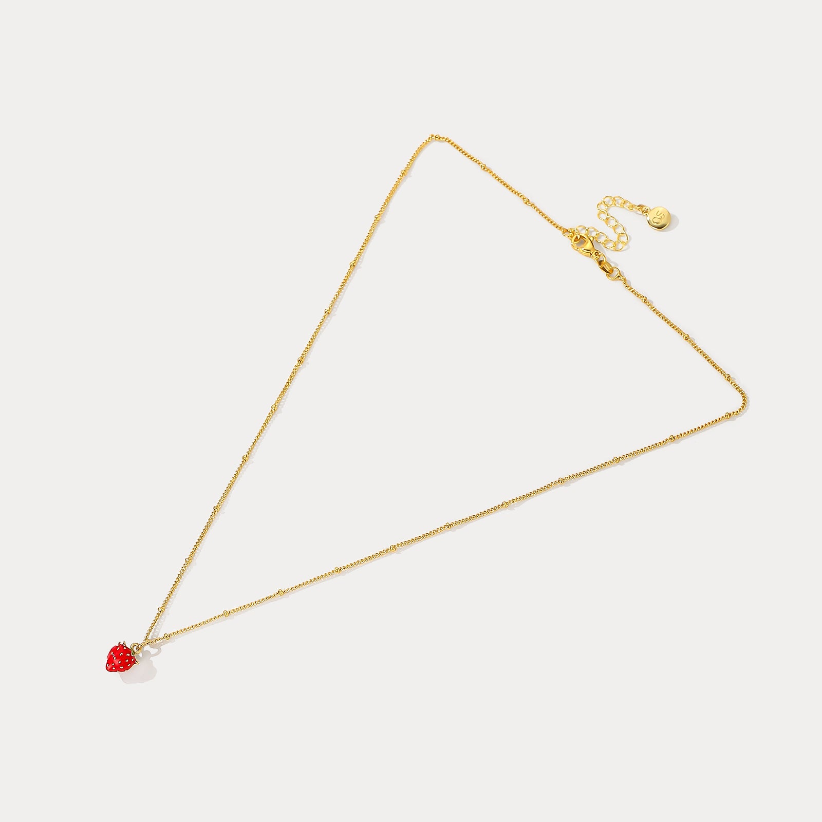 Collana di smalto alla fragola