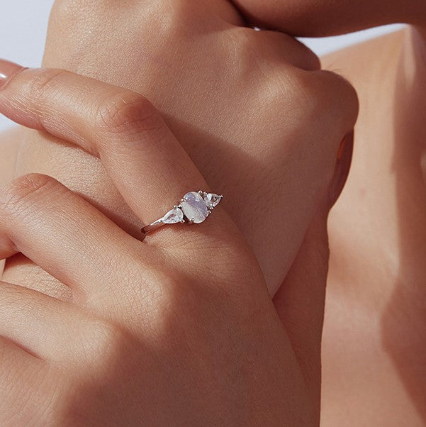 Oval Moonstone Ring Selenichast