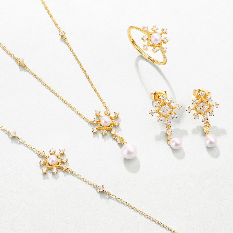 Gold Snowflake Pearl Jewelry Set