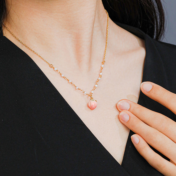 Peach Small Pearl Necklace