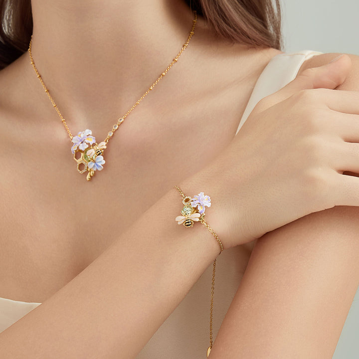 Iris Flower Bee Bracelet Gift