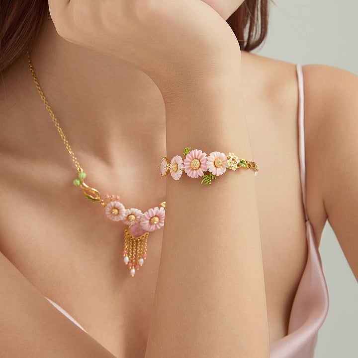 Rose Quartz Daisy Bracelet